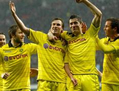 28圈娱乐-关于风云突变比利亚雷亚尔今夜伤情更新；德国杯版图或变；气氛紧张；年轻球员得到机会的信息