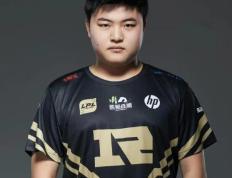 28圈-Uzi迎来七赛季高光表现，RNG球迷沸腾！的简单介绍