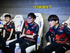 28圈体育-包含莱万多夫斯基爆冷击败塞尔维亚队，赛事规则更新引爆全场！的词条