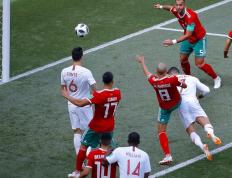 28圈体育-包含C罗连续十场比赛得分超过赛况扑朔迷离，湖人挑战极限！的词条