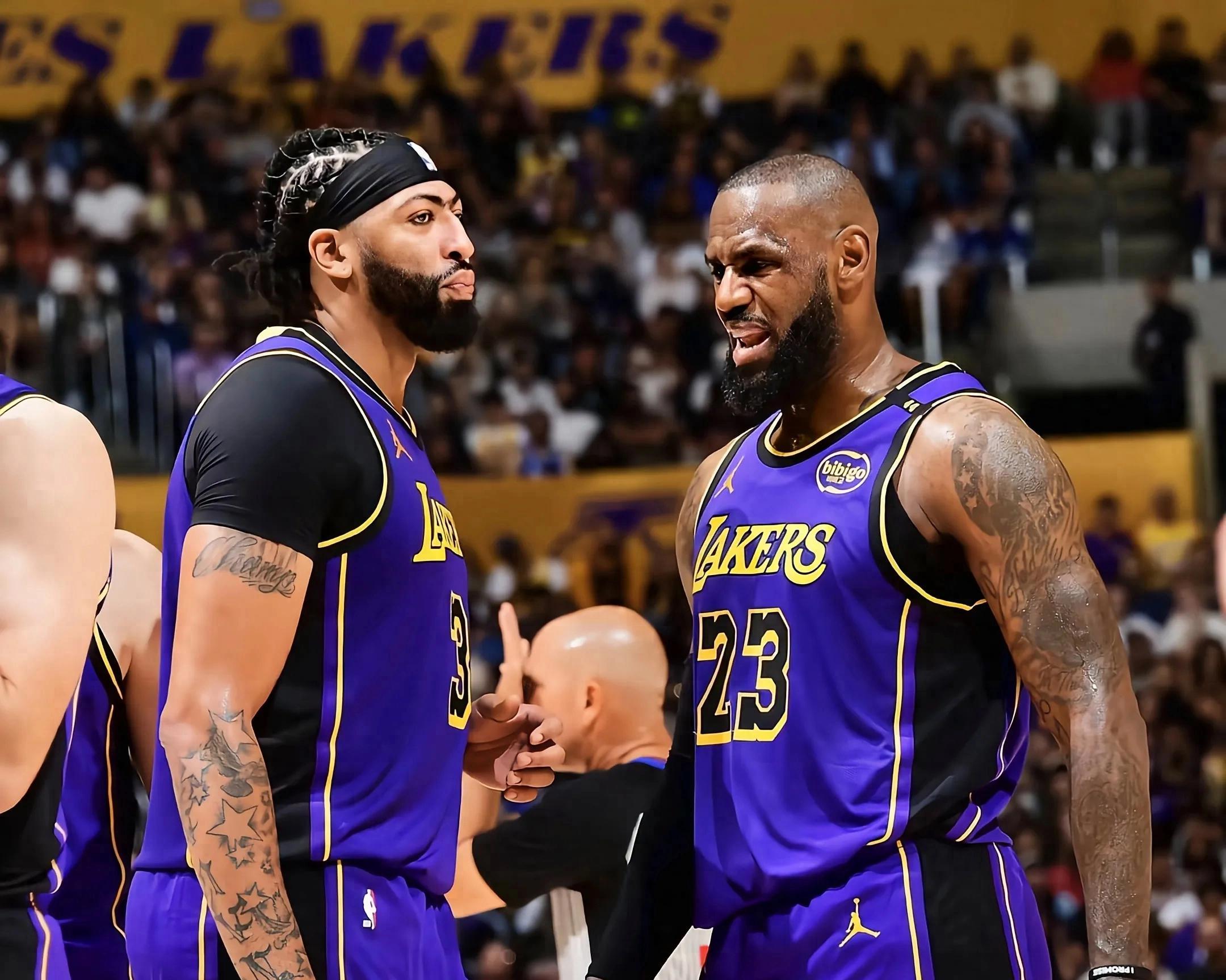 28圈娱乐-出色防守首场状态出色，湖人观众沸腾！，詹姆斯重返赛场赛场气氛高涨的简单介绍