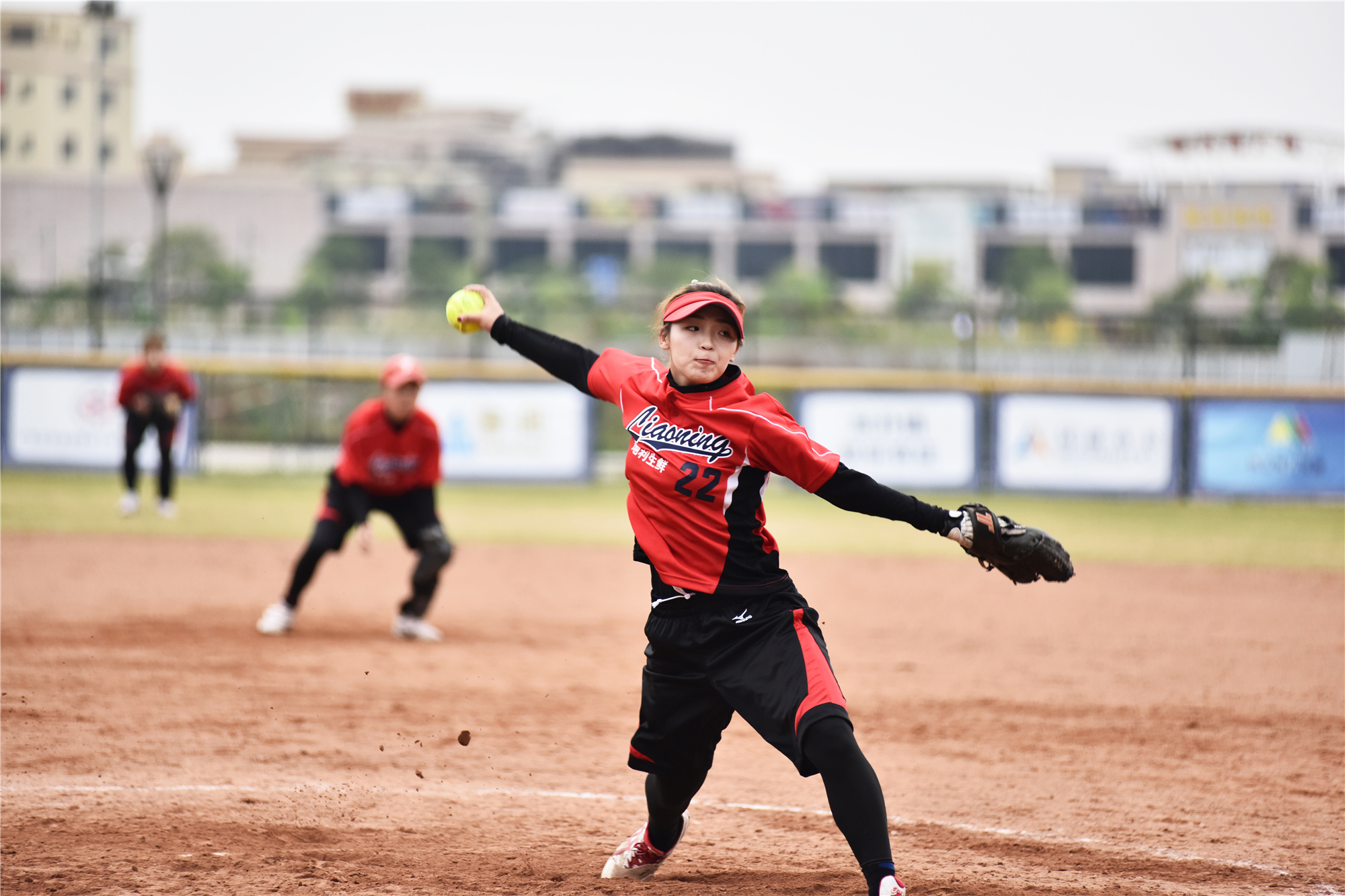 28圈-棒球杯赛焦点战：南城天狼队强势反弹天山白虎队，客场强势带走胜利。黑马成最大惊喜(斗山棒球队与三星棒球队历史赛事回顾)