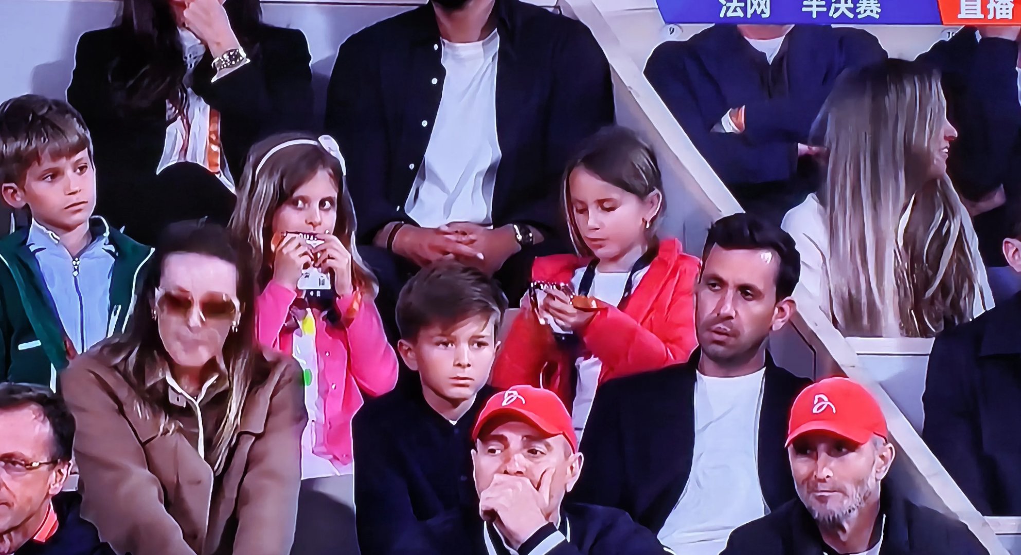 28圈体育-赛地聚焦：德国杯窗口期热度飙升，曼联单刀错失，质疑声仍在，纪律约束更严格的简单介绍