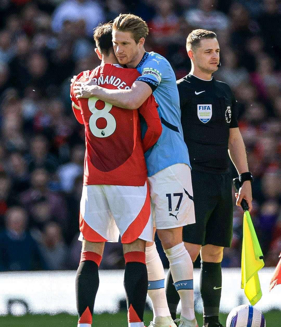 28圈娱乐- 德布劳内续约不是难事 曼城帮助我成为现 