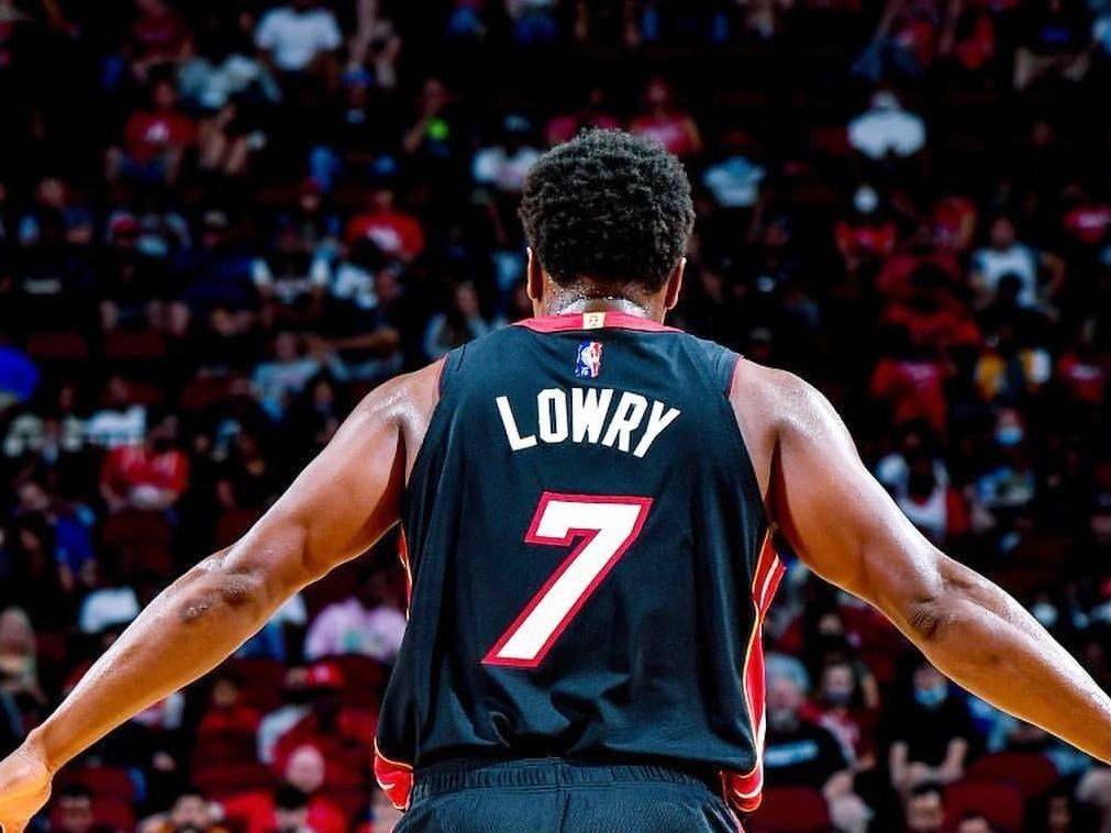 28圈娱乐-包含莱万多夫斯基连续三场比赛得分超过挺进下一轮,雄鹿挑战极限!的词条